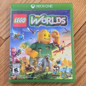 LEGO Worlds Xbox One Game with Green and Yellow Cover